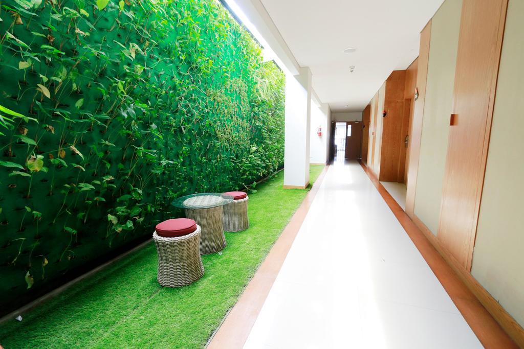 Yellow Star Gejayan Hotel Yogyakarta Dış mekan fotoğraf
